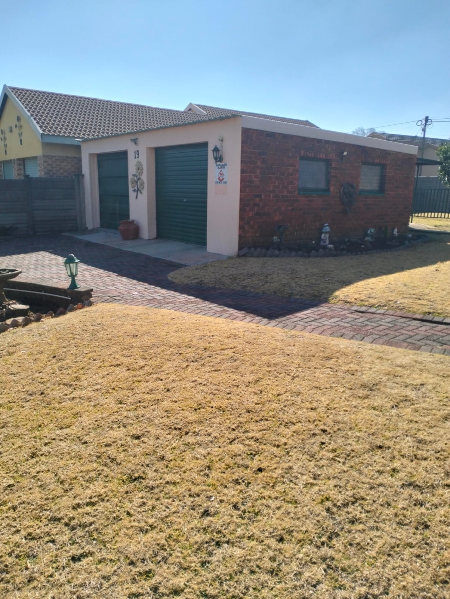 4 Bedroom Property for Sale in Sasolburg Ext 10 Free State
